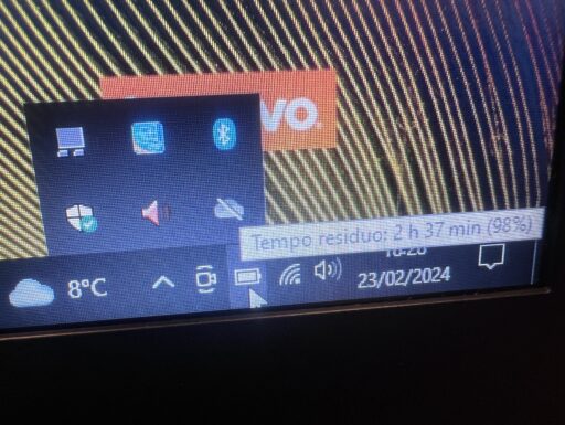 Notebook lenovo, i3, windows 10
