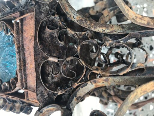 Lanterna in ferro battuto