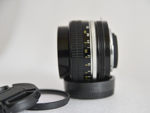 Obiettivo nikon nikkor 50mm f.1,4 k new con uv