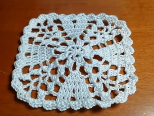 Bomboniera cuore realizzata a mano uncinetto