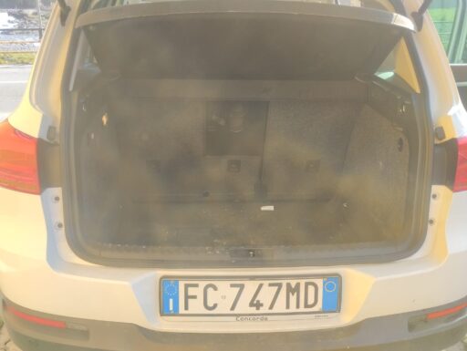 Volkswagen tiguan 2.0 tdi 150 cv sport style blue