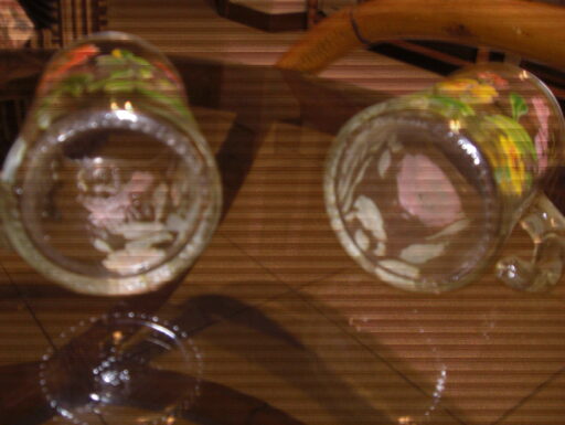 Boccali coppia vetro decoro fiori policromi