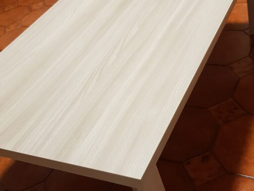 Mobile sala con tavolino abbinato