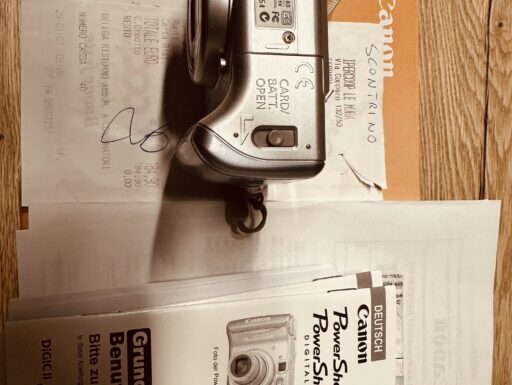 Macchina fotografica canon powershot a540 6 megapixel