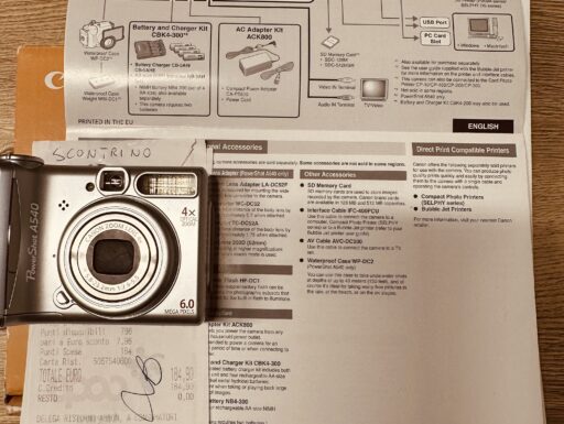 Macchina fotografica canon powershot a540 6 megapixel