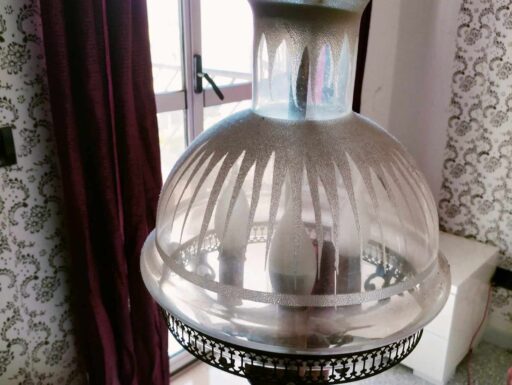 4 lampadari perfettamente funzionanti