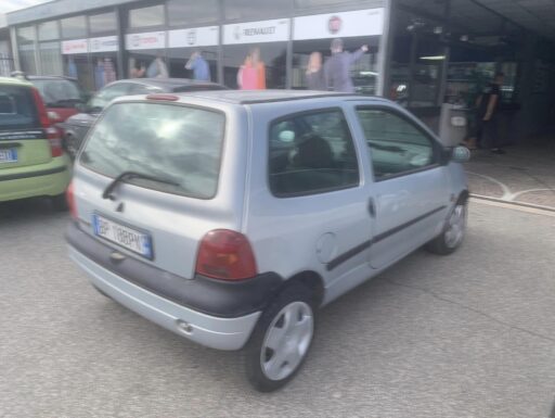 Renault twingo 1.2benz. unipro