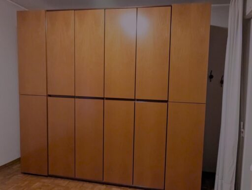 Armadio legno 12 ante