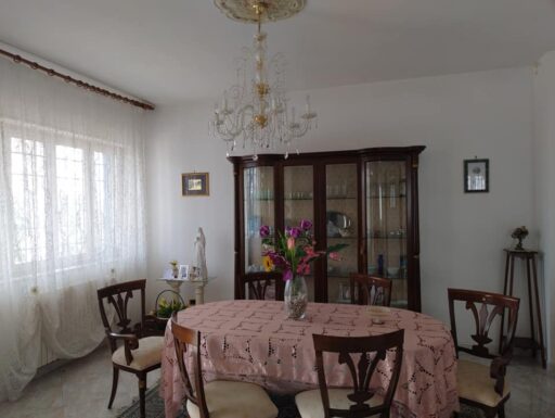 Villa in galugnano frazione di san donato di lecce (le)