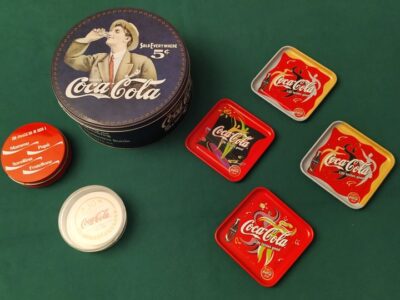 Coca cola-carte rotonde da poker e sottobicchieri coca cola