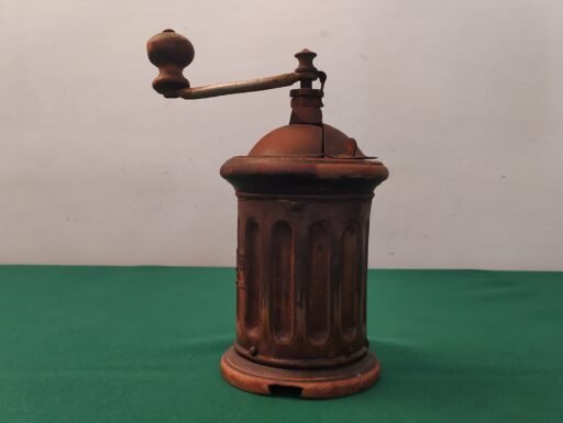 Macinacaffe' d'epoca cilindrico legno e metallo