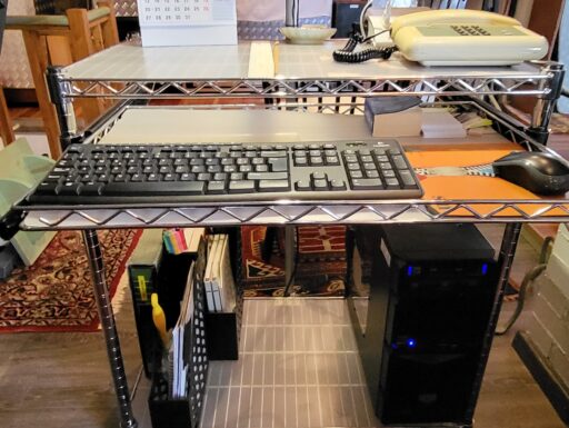 Stazione computer come da foto