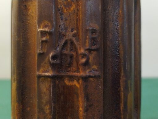 Macinacaffe' d'epoca cilindrico legno e metallo