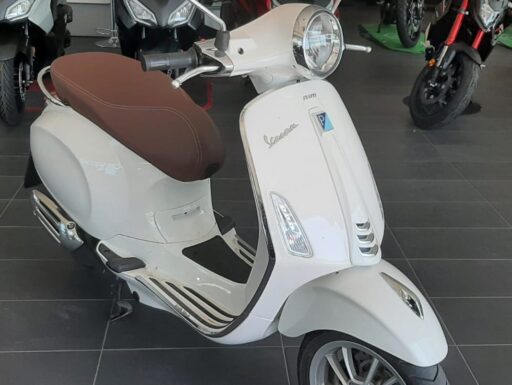 Vespa primavera 125 2021