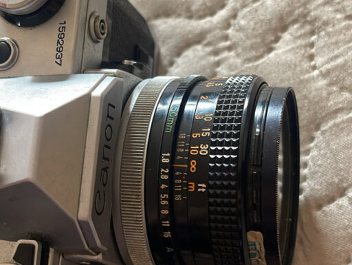 Canon ae1 con obiettivo 50mm