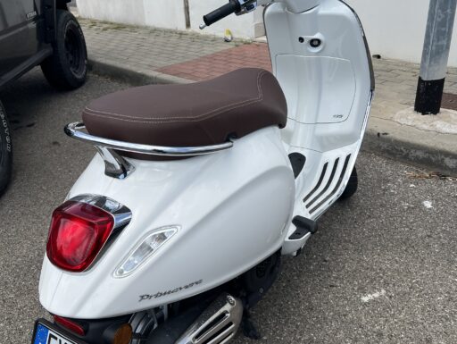 Vespa primavera 125 2021
