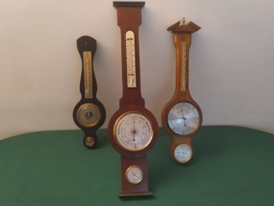 Barometri d'epoca in legno