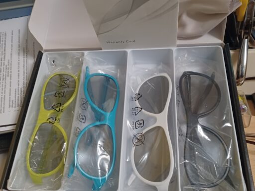 Occhiali x visione 3d