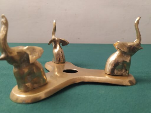 Trittici d'epoca in bronzo e ottone