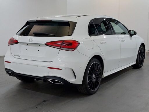 2021 mercedes-benz a250e amg line 8g dct 360°cam