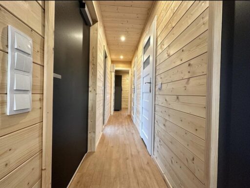 Nuova casa mobile. 10,5 x 3,8 m