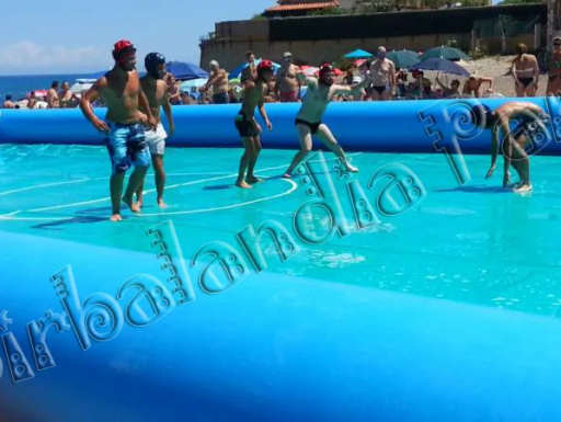 Campo da calcio saponato gonfiabile per lidi balneari