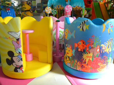 Giostrina per parchi giochi, ludoteche per bambini