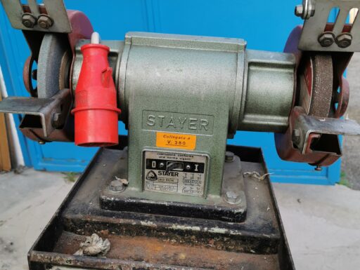 Mola su colonna stayer