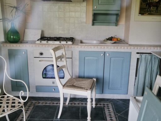 Ante cassetti cappe scolapiatti etc per cucine in muratura