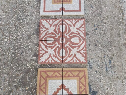 Pavimento antico in graniglia