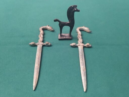 Antica etruria e antica grecia in bronzo