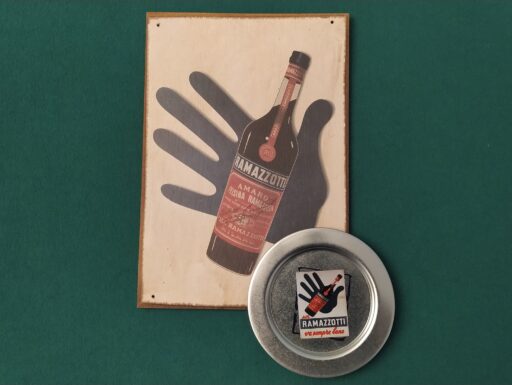 Sottobicchieri metallo e targhe legno "amaro ramazzotti"