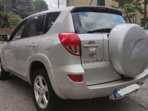 Toyota rav 4 2.2 d 4x4 cv 177