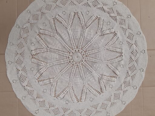 Tovaglietta diametro cm 81, centrotavola.