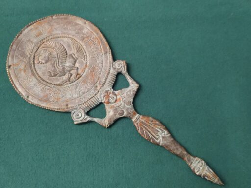 Arte etrusca: specchio-ombra-cavallo