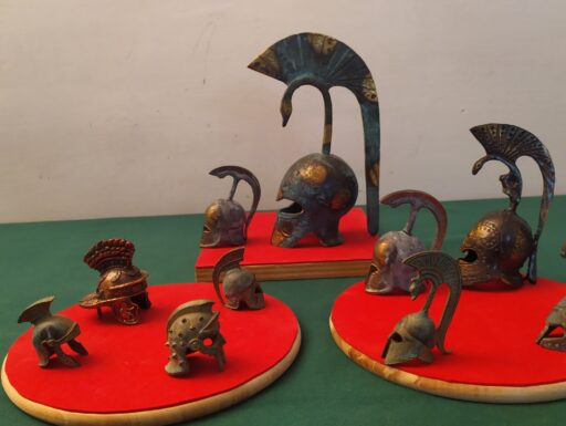 Elmi bronzo greco/romani in microfusione