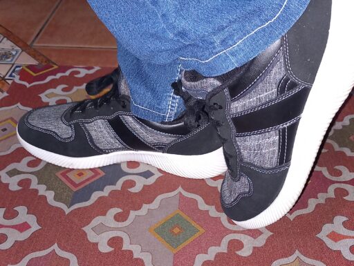 Scarpe di colore nero/grigio - tg. 40