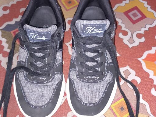 Scarpe di colore nero/grigio - tg. 40