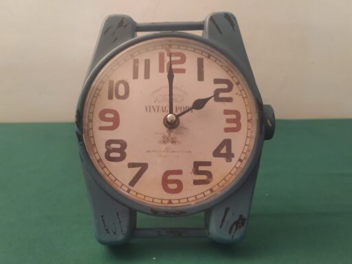 Orologi old school da tavolo e da parete