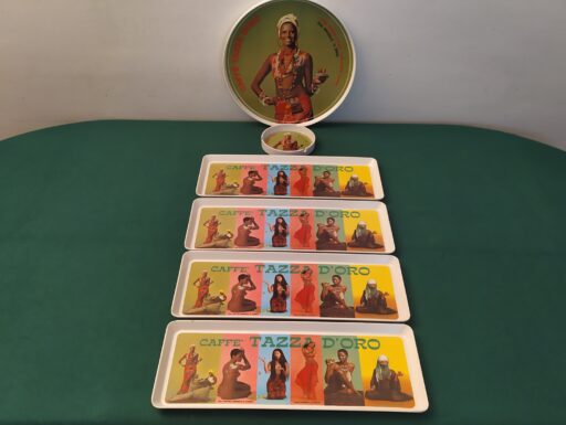 Vassoi e posacenere caffe' tazza d'oro