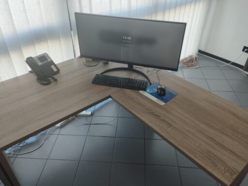 Scrivanie ufficio deghi