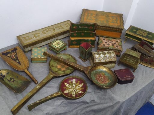 Oggetti fiorentini d'epoca