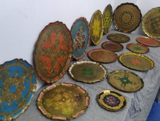 Vassoi rotondi in legno arte fiorentina