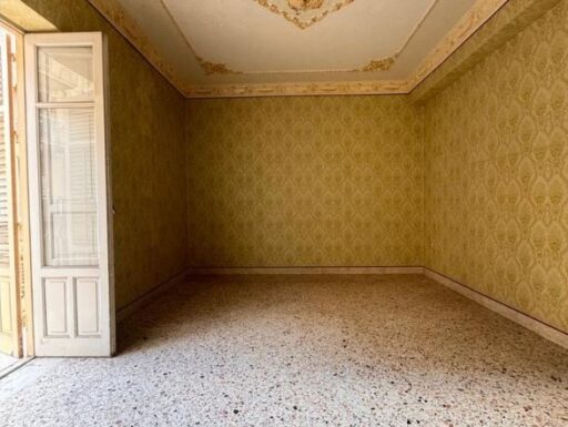 Intero edificio in vendita