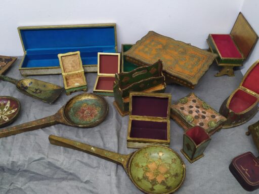 Oggetti fiorentini d'epoca