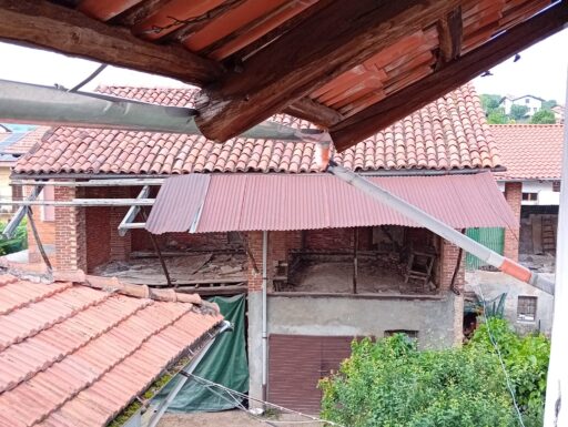 Casa semi indipendente