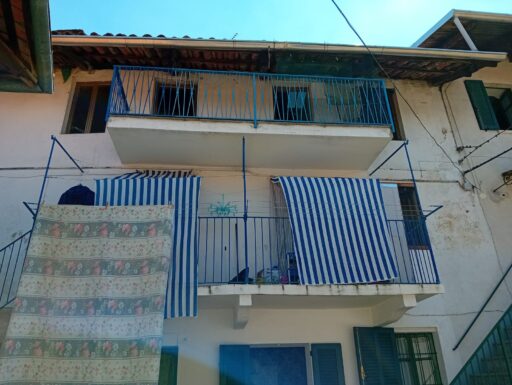 Casa semi indipendente