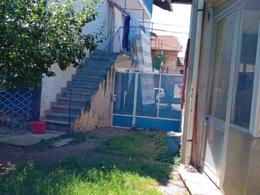 Casa semi indipendente