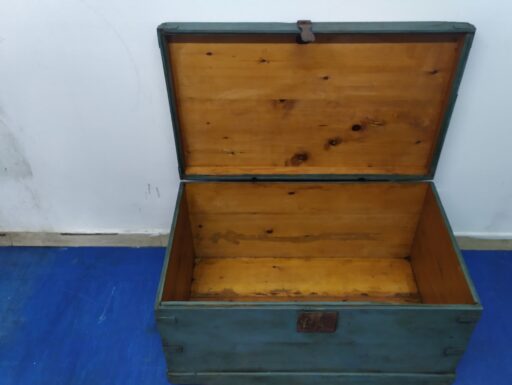 Cassapanca in legno primi 900