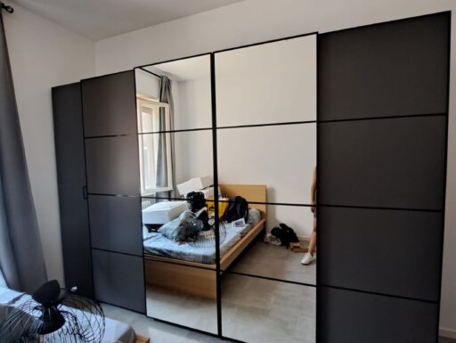 Armadio ikea con ante scorrevoli